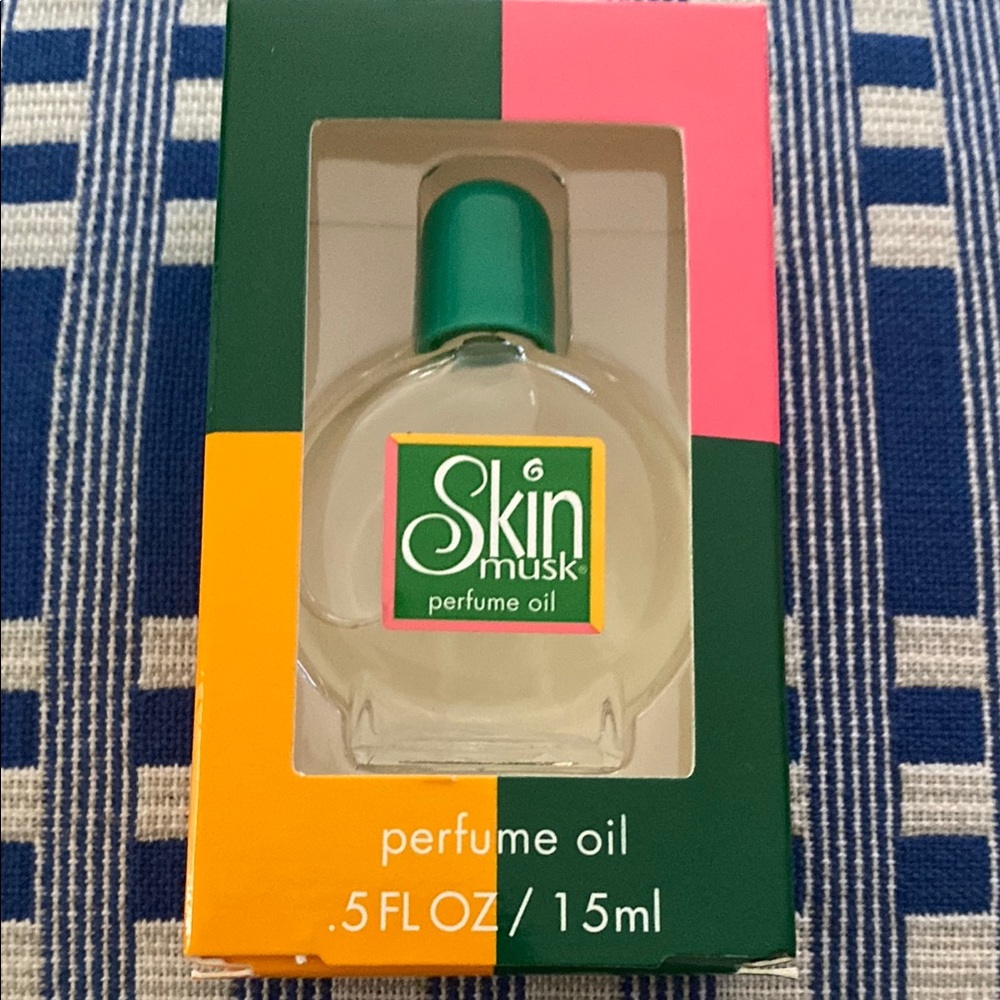 SKINN Musk Perfume Oil